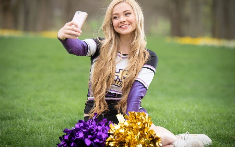 be a cheerleader