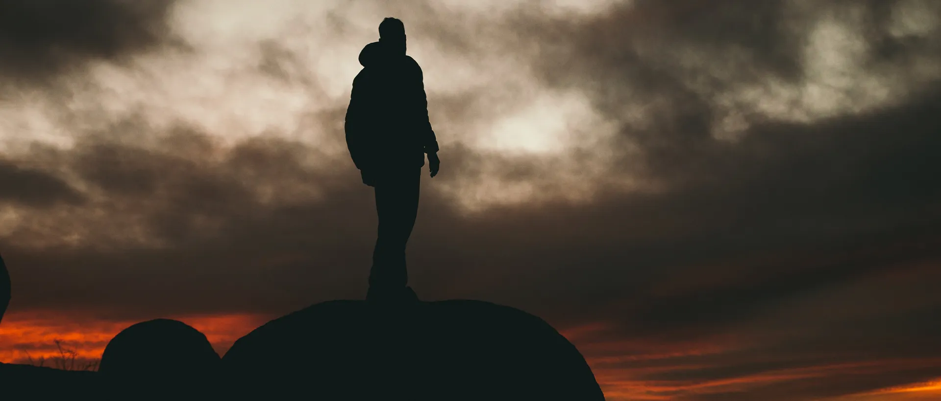 Fear of Being Alone: How to Identify, Manage and Overcome It