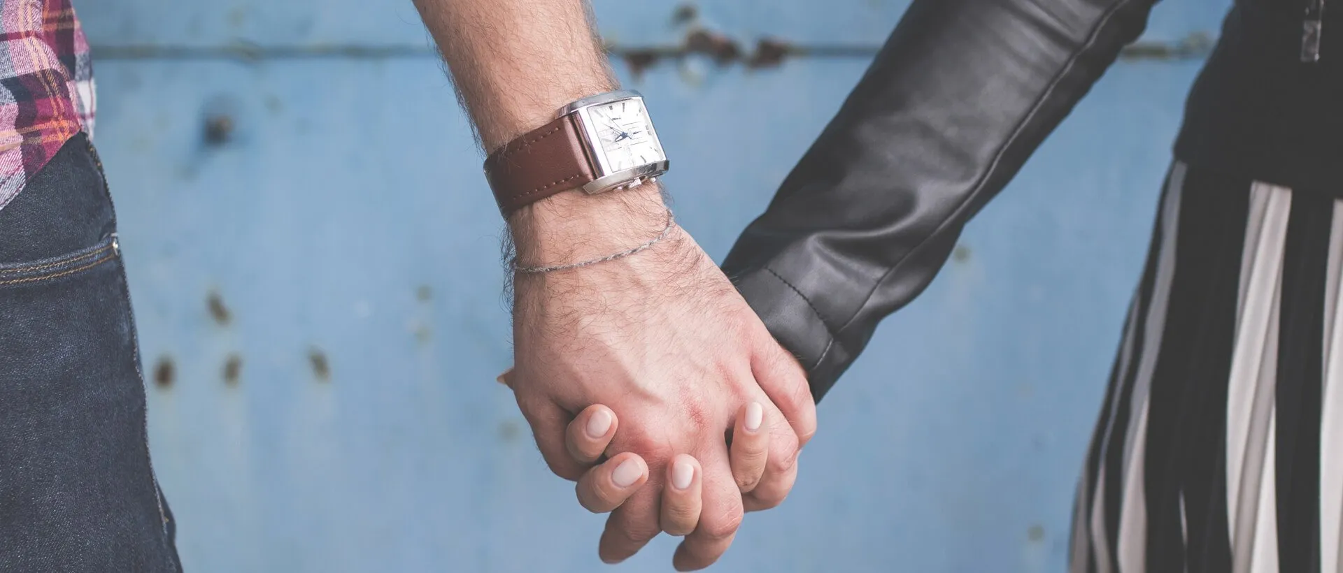 Mindful Dating: 12 Tips for Dating Mindfully in 2025